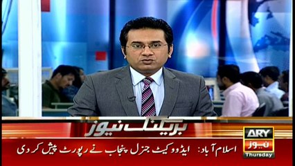 Sindh police van transferring prisoners breaks down midway