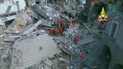 Amatrice, village italien détruit par le séisme, filmé par un drone