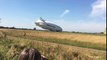 Airlander 10 crashing into the ground cardington shed airship - YouTube