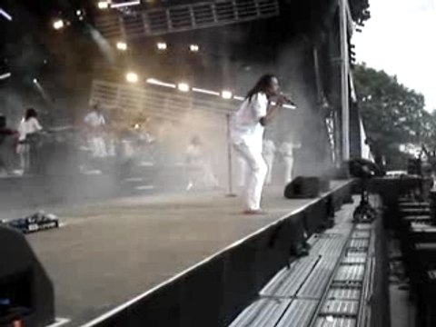 Yannick Noah - Donne moi - Les vieilles charrues 2007
