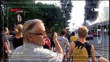 Un accident provoque un incendie sur une autoroute à Montréal