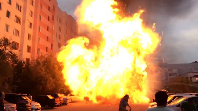 Une voiture explose en Russie