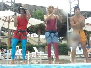 Napitia 2007 - Crasy sign piscine avec david