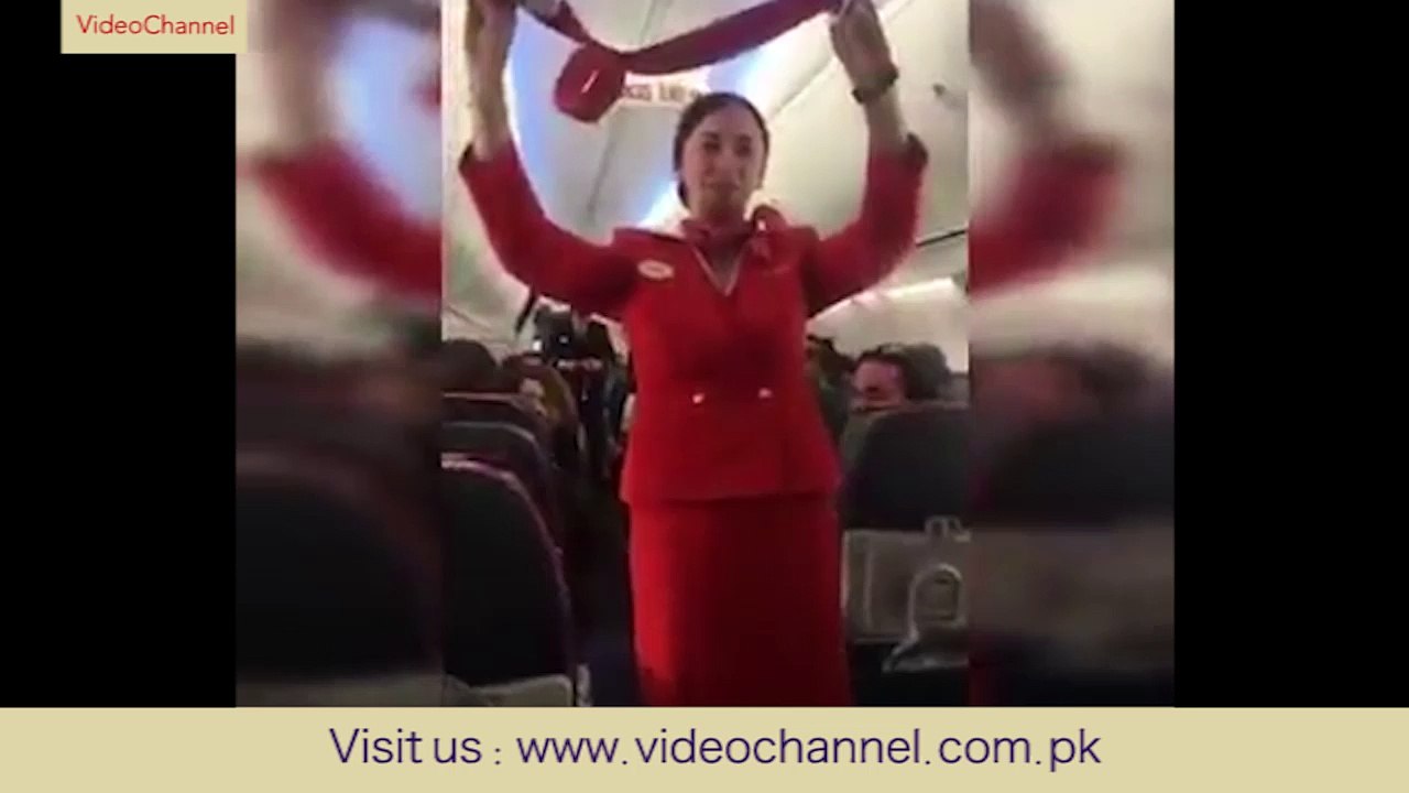 Passenger make fun of Air Hostess