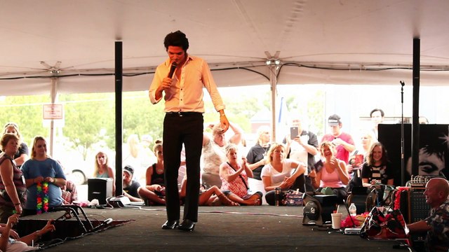 Dean Z sings the Buddy Holly song 'That'll Be The Day' Elvis Week 2016