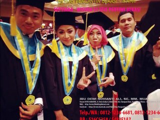 MAKE UP WISUDA STIE PERTIWI BEKASI - 081212346681 - BY RIAS WISUDA BEKASI DNOVA