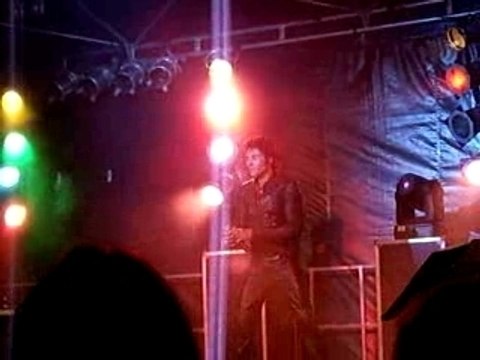 JEAN - LUC LAHAYE EN CONCERT A LAON DEBARQUEZ - MOI