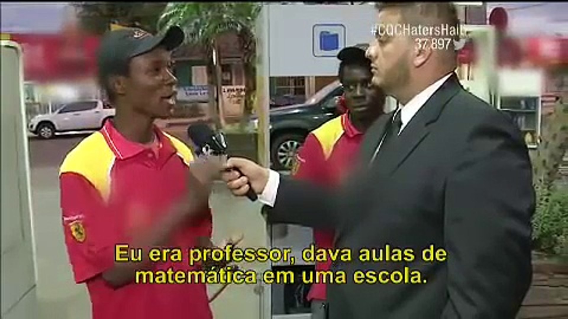 #310 cqc vai atras de homem que ofendeu haitianos em vídeo na internet 08 06 2015 mircmirc