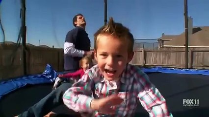 Après la prestation de sa mère, une petite fille de 2 ans se met à danser et obtient une standing ovation