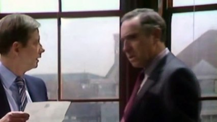 Yes Minister s02e03 The Death List