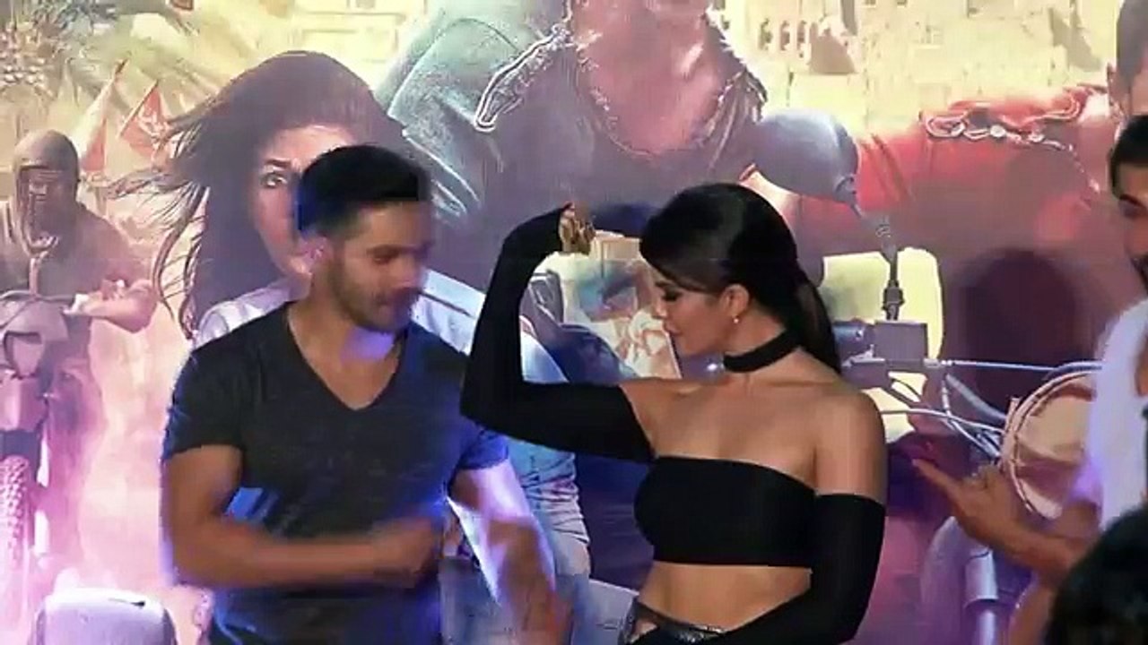 Bollywood Actress Oops Moments Jacqueline Fernandez Radhika Apte  Richa Chadda Top 5