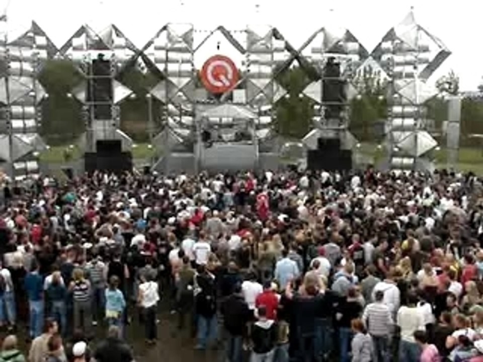 RUTHLESS VS COONE @ TOMORROWLAND 2007
