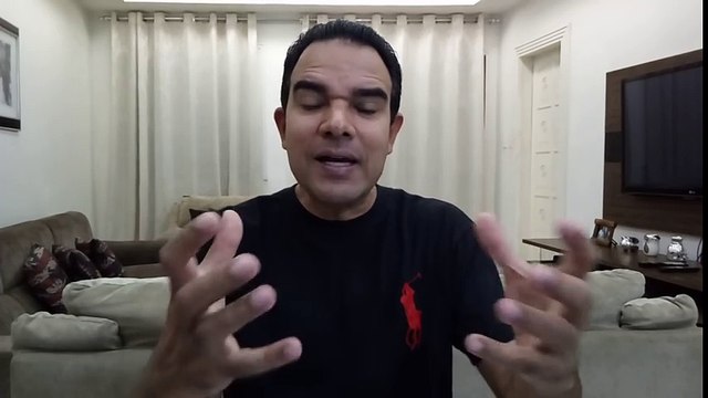 Igreja Mundial e Igreja Universal - Ex bispo Natan Silva