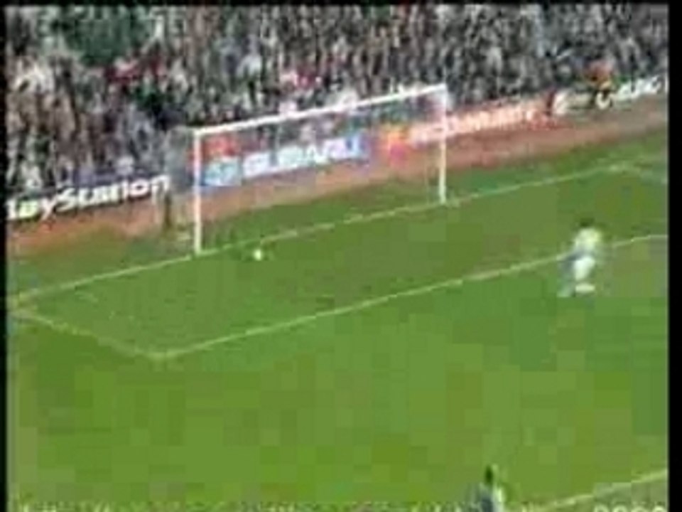 Regis gardien de foot avec 1 QI négatif