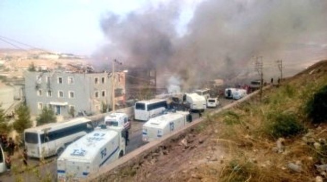 Cizre İlçe Emniyet Müdürlüğü'ne Bombalı Saldırı: 8 Şehit, 45 Yaralı