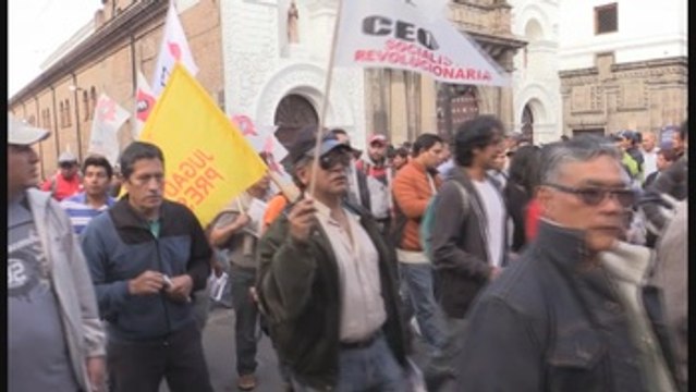 Protestas contra el Gobierno y en defensa de los maestros en Ecuador