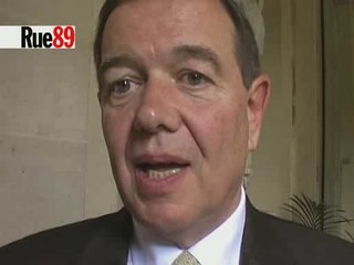 Les indemnités des députés en question