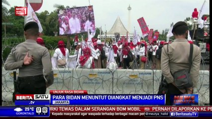 Bidan Kembali Turun ke Jalan Menuntut Diangkat Jadi PNS