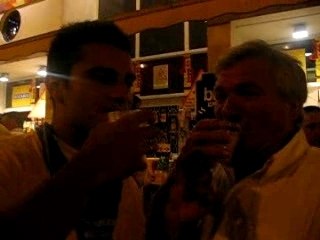 Bois un coup beau papa