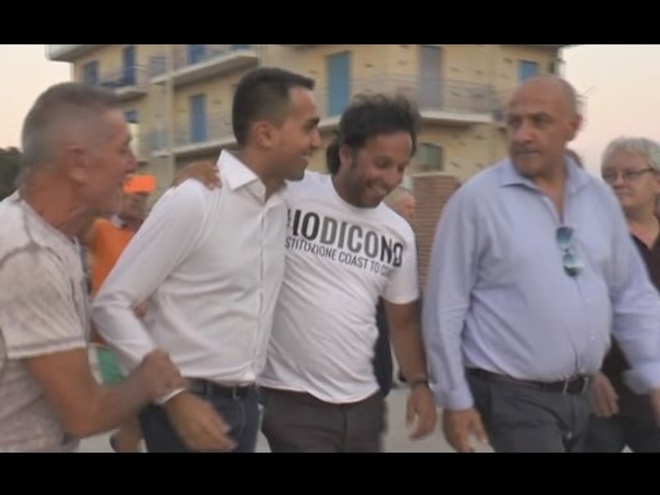 Terremoto, raccolta di beni a Licola. Di Maio: "Vigileremo su ricostruzione" (26.08.16)