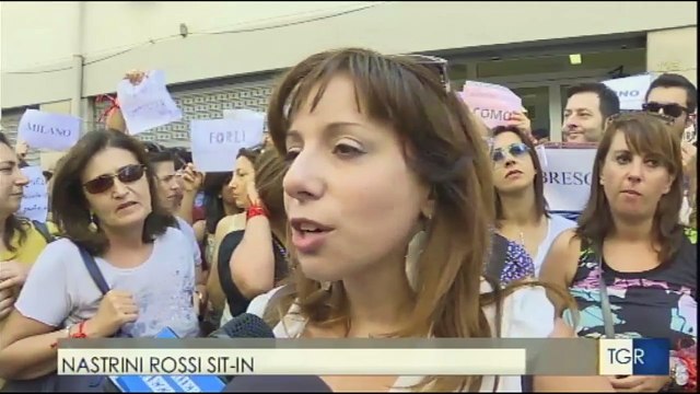 La rabbia dei docenti pugliesi trasferiti al nord: costretti a lasciare tutto