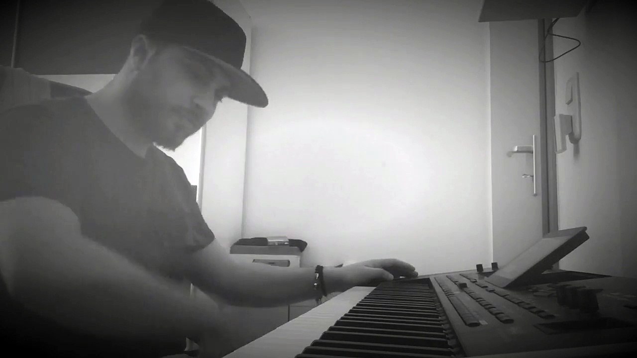 Eminem - Mockingbird (SkennyBeatz Freestyle)