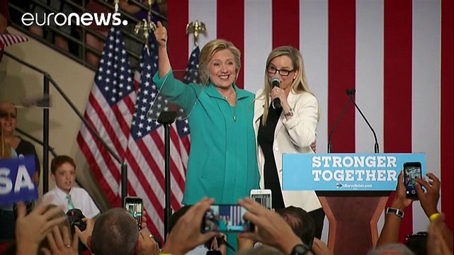 Usa 2016: Clinton stacca Trump nei sondaggi e insiste sulle sue discriminazioni