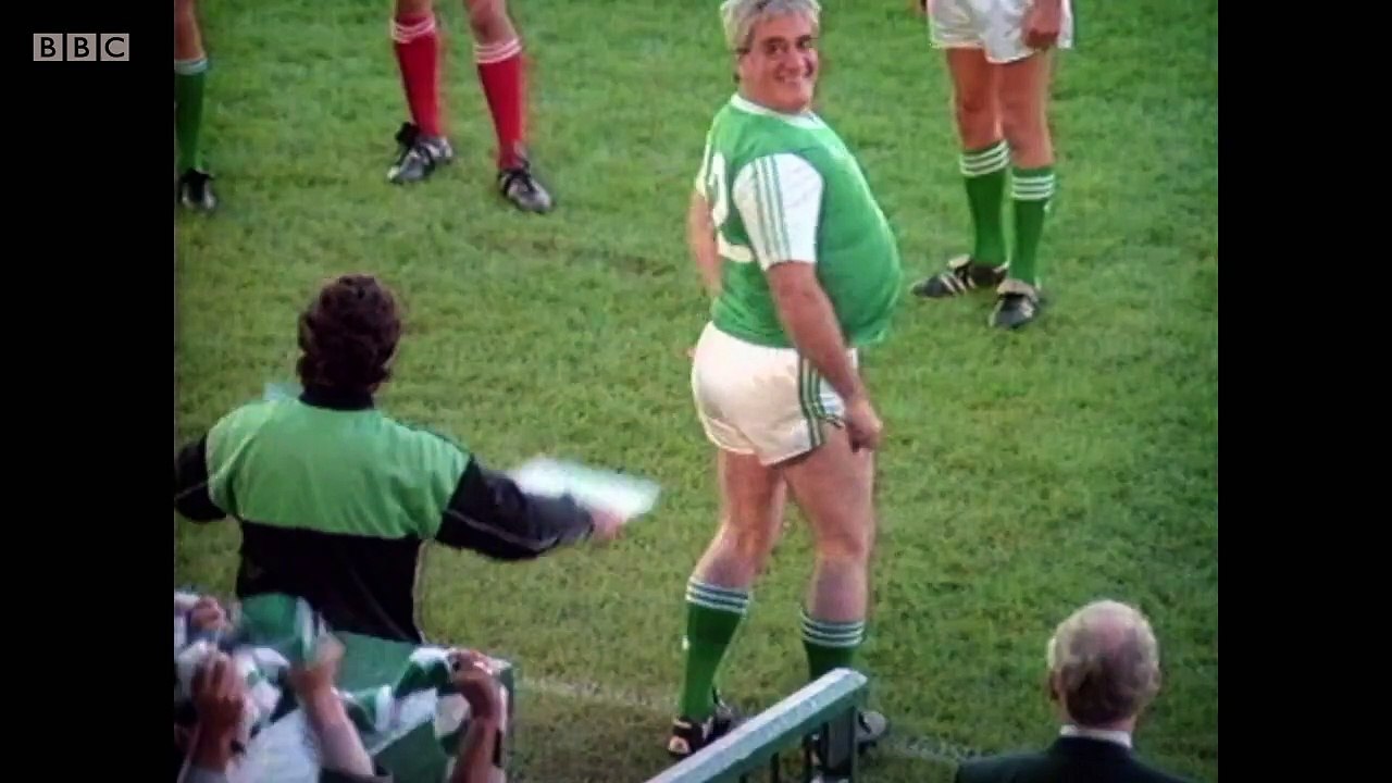 Scotland's Game - 1. I Play for Money