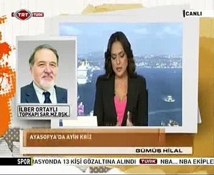 İlber Ortaylı'dan Canlı Yayında Tarih Fırçası Çok Cahilsin Keşke Ölsen