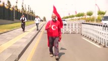 Darbe Girişimini Protesto Etmek İçin İstanbul'dan Ankara'ya Yürüdü