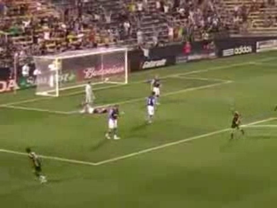 Columbus Crew 1 - 3 Aston Villa
