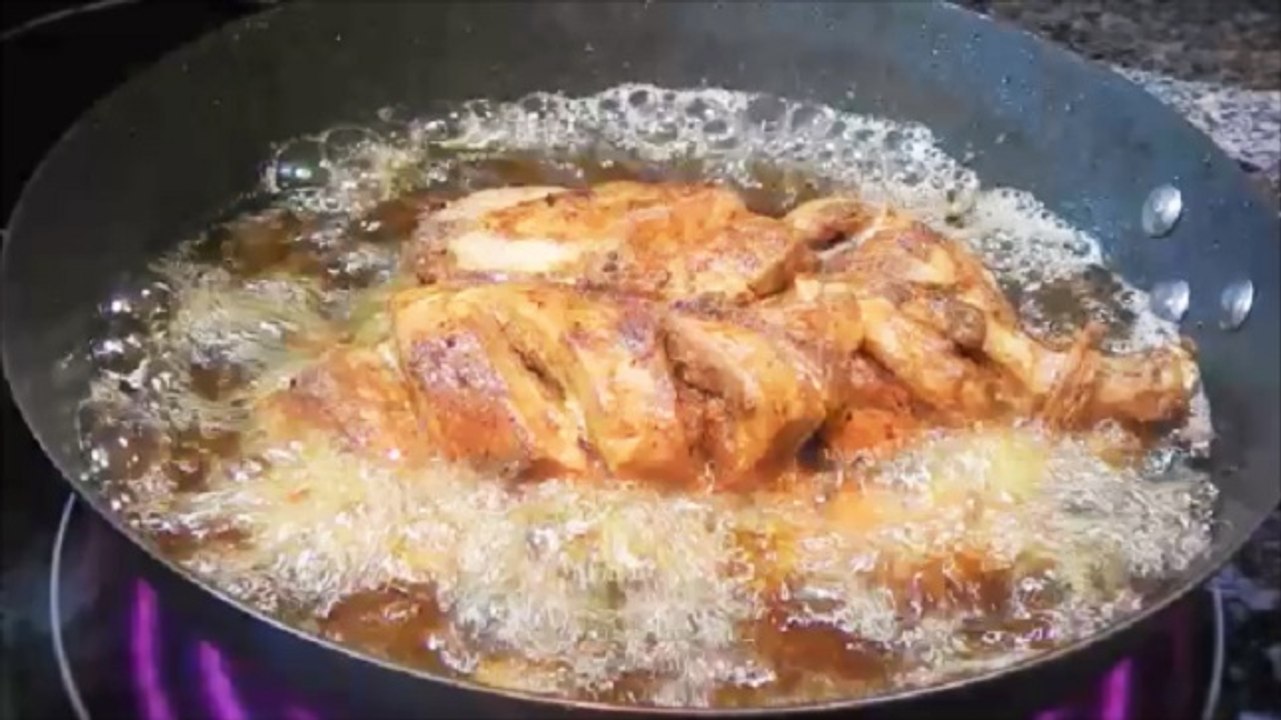 Lahori Chargha/ Steamed Fried Chicken/لاهوری چر...