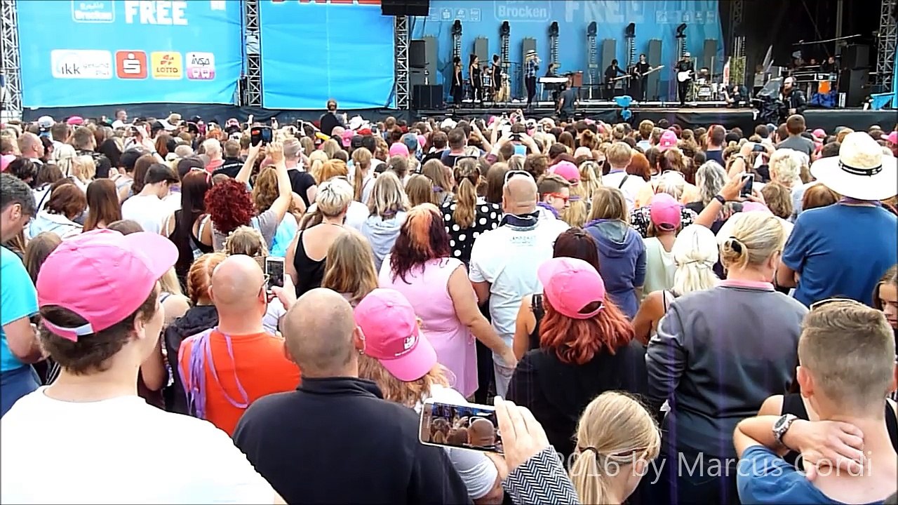 Stars For Free 2016 Sarah Connor #1