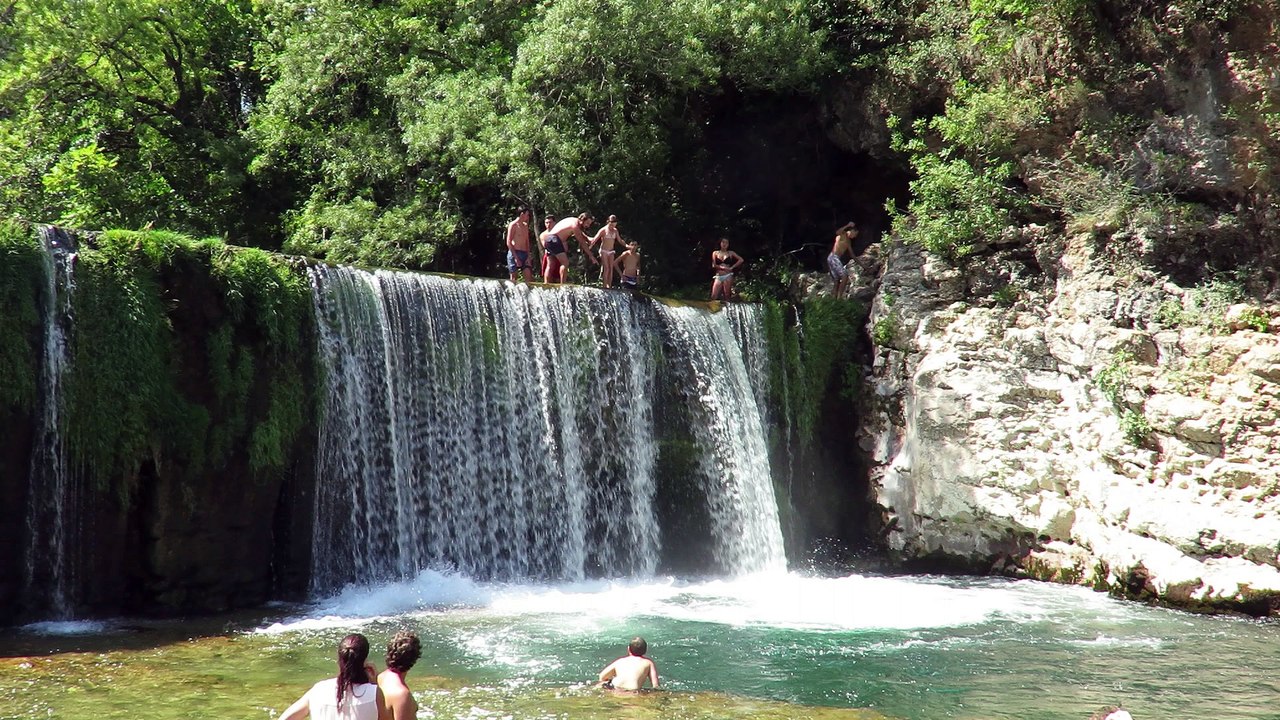 août 2016 saut cascade F