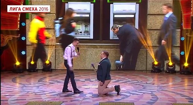 Замок Любарта - Банкомат на западной Украине - Лига смеха, смешное видео