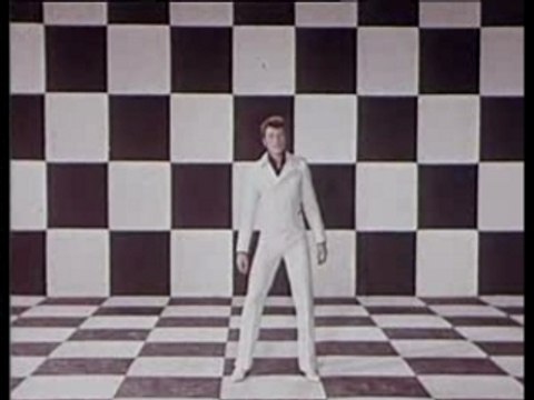 Johnny halliday - scopitone- noir ces noir