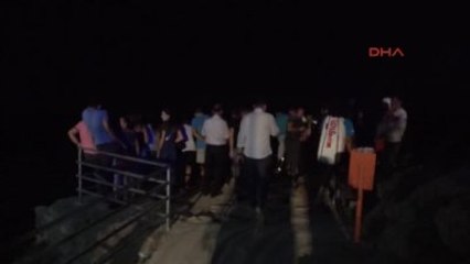 Antalya-Kız Arkadaşını Saçından Sürükleyip Bindirdiği Otomobili Falezlere Sürdü: 2 Ölü