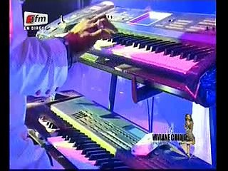 Vidéo Anniversaire: Entrée Spectaculaire de Viviane Chidid. Regardez