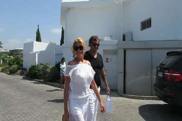 La Baronesa y otros famosos que eligen Ibiza