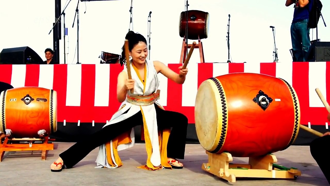Powerful Japanese Music with Drums and Bass