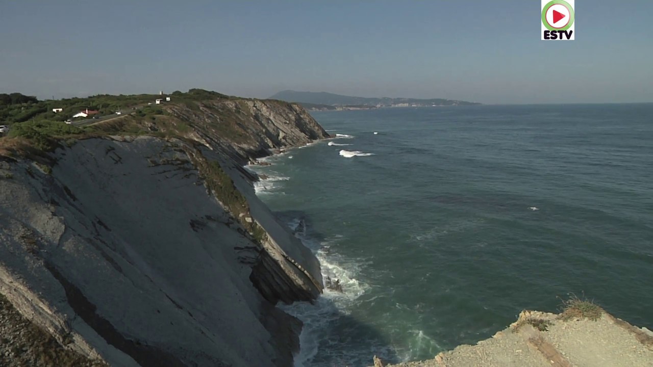 Hendaye: La Corniche Basque - Euskadi Surf TV