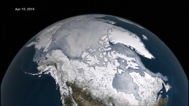 Fonte des glaces en Arctique sur les 5 derniers mois vu du ciel en time lapse