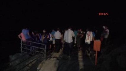 Antalya-Kız Arkadaşını Saçından Sürükleyip Bindirdiği Otomobili Falezlere Sürdü 2 Ölü