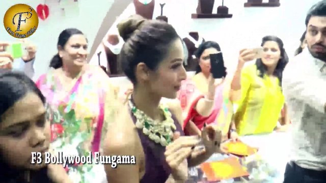 RAZWADA JEWELS NEW STORE LAUNCH BY MALAIKA ARORA KHAN