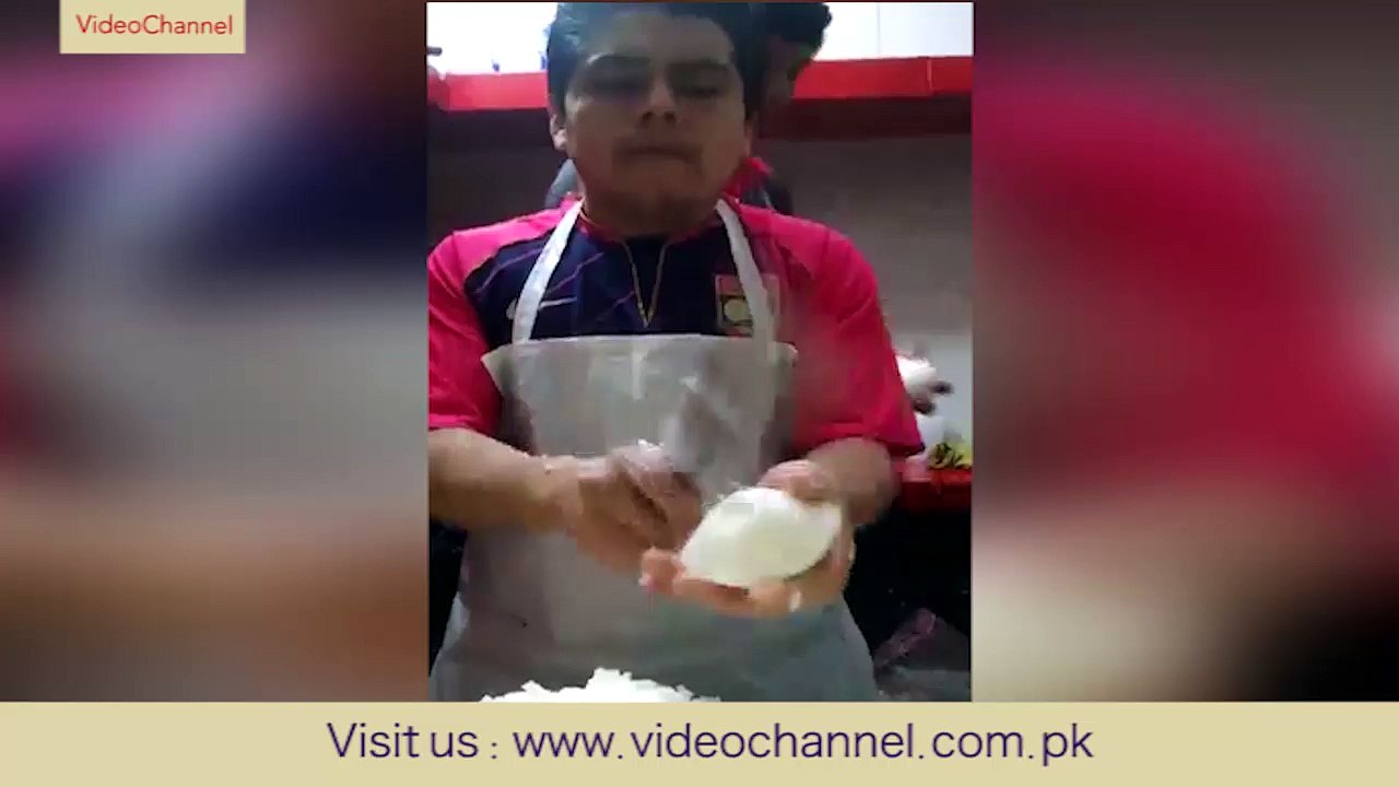 onion Cutting Expert- Amazing Art