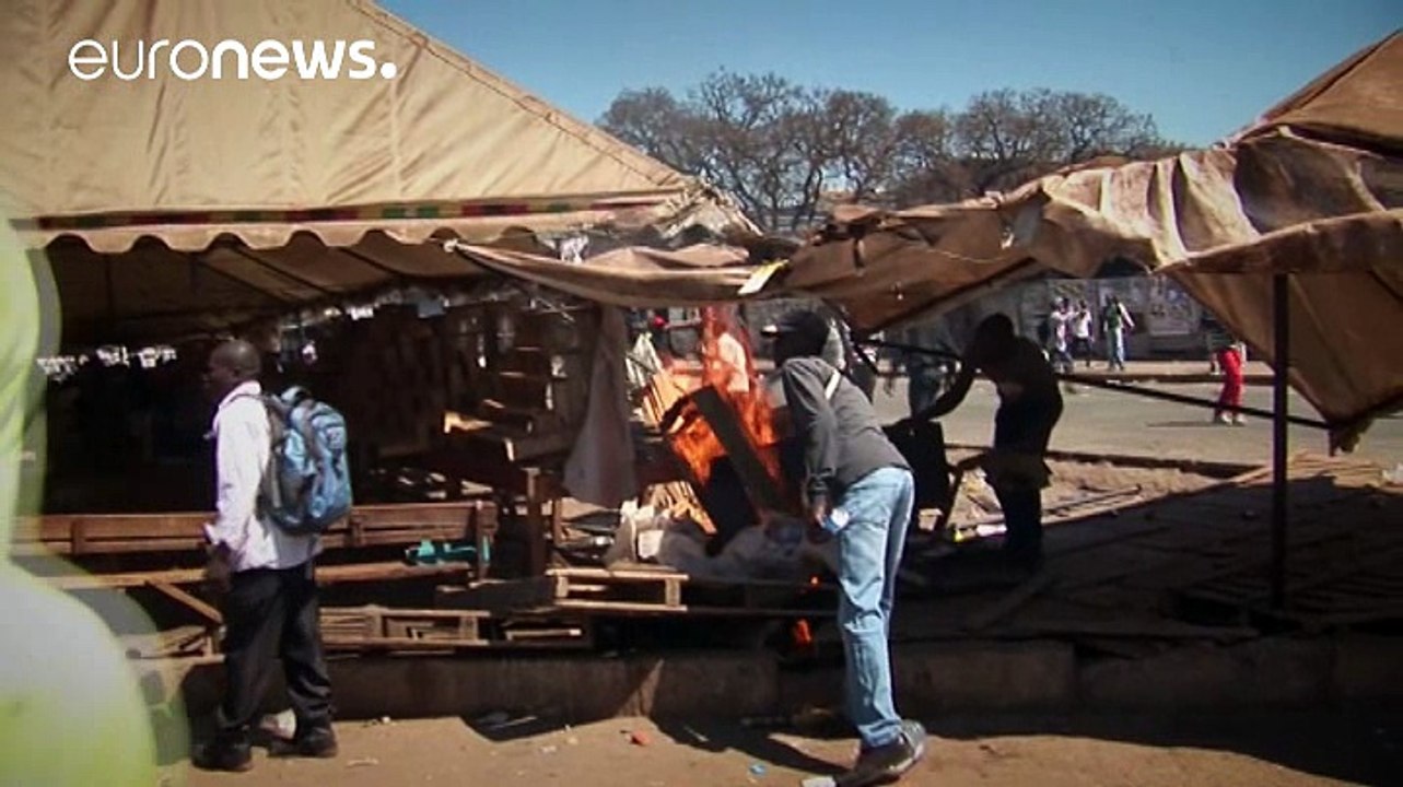 Simbabwe: Polizei löst Großdemo der Opposition auf, trotzt gerichtlicher Erlaubnis