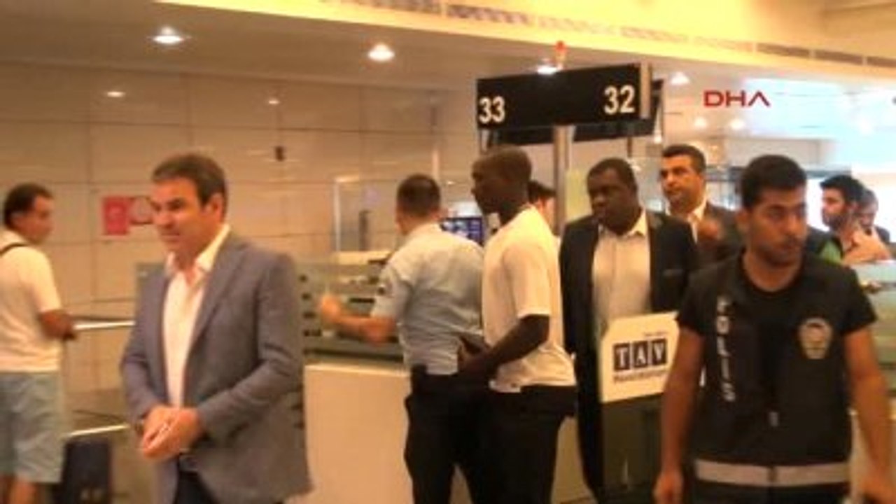 Vincent Aboubakar İstanbul'a Geldi