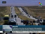 Bolivia: liberan a policías secuestrados por mineros