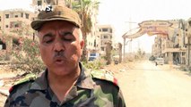 Centenares de civiles y rebeldes sirios siguen abandonando el suburbio cercado de Daraya