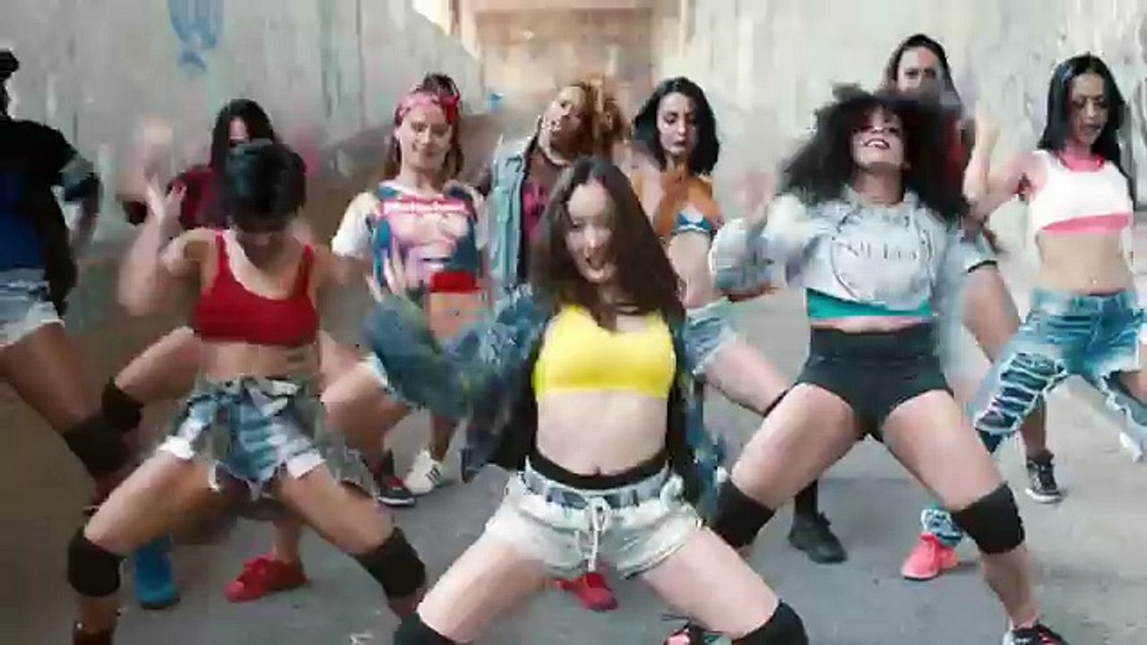 Luny Tunes - La Fila ft. Don Omar, Sharlene, Maluma